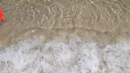 Gentle Waves on Sand Beach wallpaper