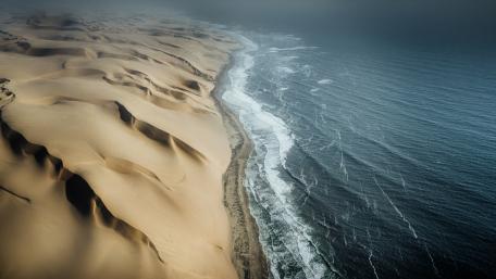 Skeleton Coast wallpaper