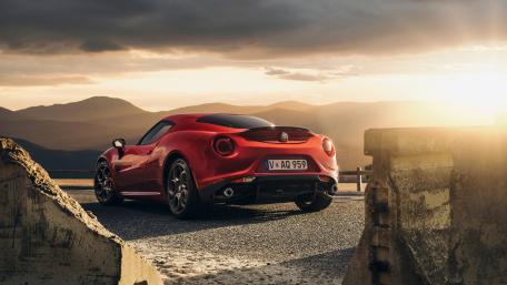 Sleek Alfa Romeo Beauty at Sunset wallpaper