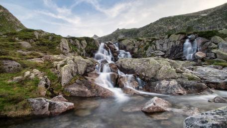 Tranquil Waterfall Serenity wallpaper