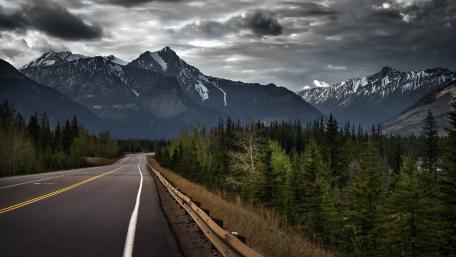 Majestic Mountain Roadway Scene wallpaper