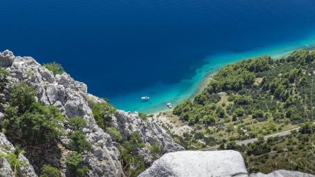 Breathtaking Aerial View of a Coastal Paradise wallpaper