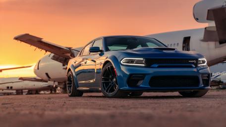 Thunderous Blue Beauty at Dusk wallpaper
