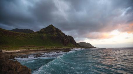 Serene Coastal Landscape at Dusk wallpaper
