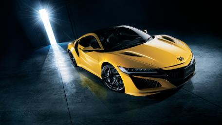 Stunning Yellow Honda Dream Car Wallpaper wallpaper