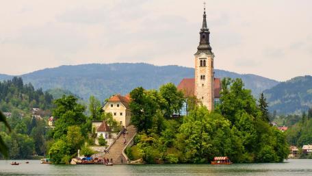 Bled Island wallpaper