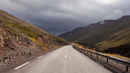 Majestic Mountain Pass Road View wallpaper