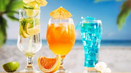 Refreshing Summer Cocktails by the Beach wallpaper