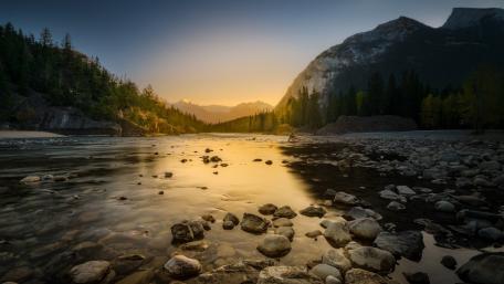Serene River at Sunset wallpaper