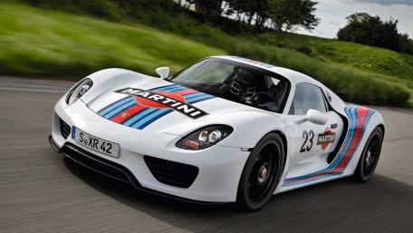 Speed and Style of the Martini Porsche 918 Spyder wallpaper