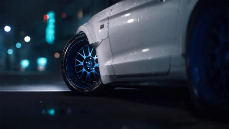 Sleek Nighttime Car Beauty wallpaper