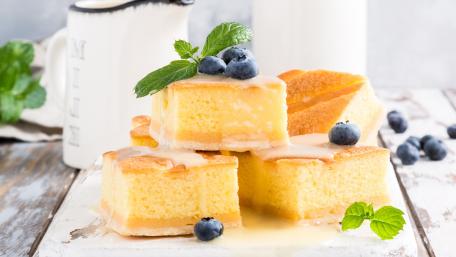 Delicious Creamy Vanilla Cake with Blueberries and Mint wallpaper