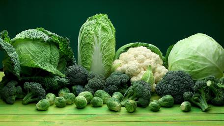 Fresh and Vibrant Green Vegetables Displaying Nature's Bounty wallpaper
