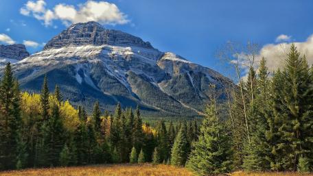 Majestic Mountain Under Clear Blue Sky wallpaper