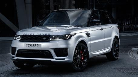 Sleek Silver Range Rover Sport on Urban Streets wallpaper