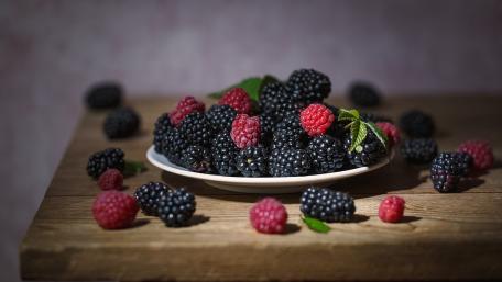 Fresh Berries on a Wooden Surface wallpaper