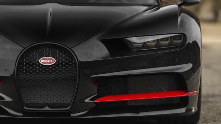 Sleek Elegance of the Bugatti Chiron wallpaper