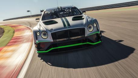Bold Bentley Racing Performance Wallpaper wallpaper