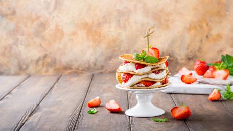Delicious Strawberry Pancake Delight for 5K Displays wallpaper