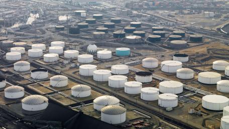 Liquid Storage Tanks at an Oil Refinery in Los Angeles wallpaper
