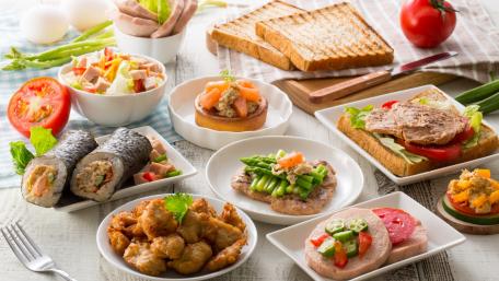 Delicious Culinary Spread for Food Lovers wallpaper