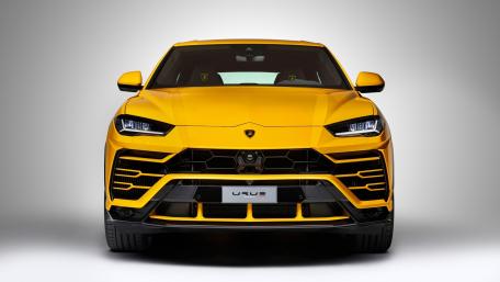 Sleek and Striking Yellow Lamborghini Urus Design wallpaper