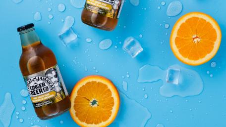 Refreshing Ginger Beer with Citrus Splash wallpaper