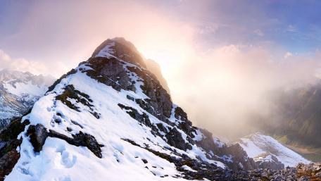 Majestic Snow-Capped Mountain Sunrise wallpaper