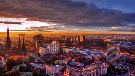 Stunning Cityscape at Dusk wallpaper