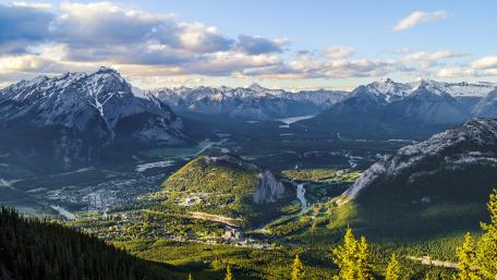 Majestic Mountain Landscape in 4K Resolution wallpaper