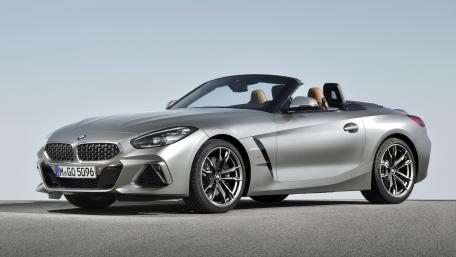 Sleek Silver BMW Z4 Roadster Wallpaper wallpaper