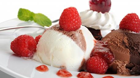 Delightful Ice Cream Indulgence wallpaper