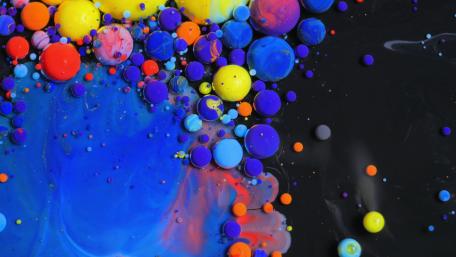Vibrant Circles in a Cosmic Dance wallpaper