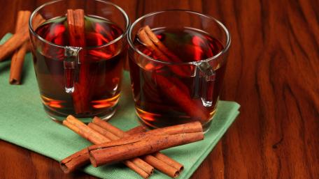 Warm Cinnamon Infused Beverage Delight wallpaper