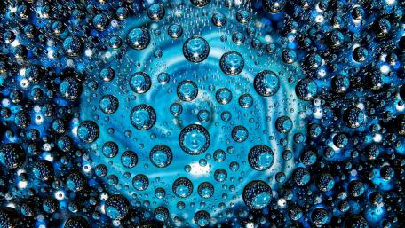 Mesmerizing Blue Droplets Artistry wallpaper