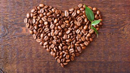 Heartfelt Coffee Delight in 4K Quality wallpaper