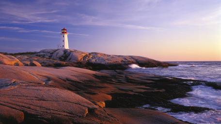 Serene Lighthouse at Sunset wallpaper