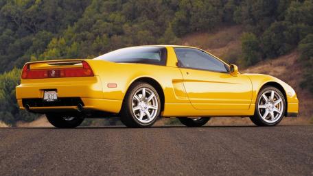 Classic Yellow Sports Car Wallpaper Beauty wallpaper