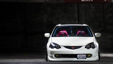 Sleek Honda Civic with Stylish Interior Details wallpaper