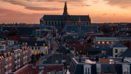 Stunning Sunset Over Historic Cityscape wallpaper