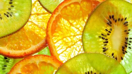 Vibrant Fruit Slices for a Refreshing Decor wallpaper