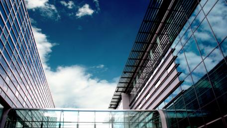 Urban Sky Reflections in Modern Architecture wallpaper