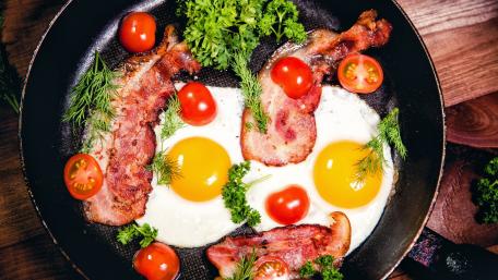 Savory Breakfast Delight in a Pan wallpaper