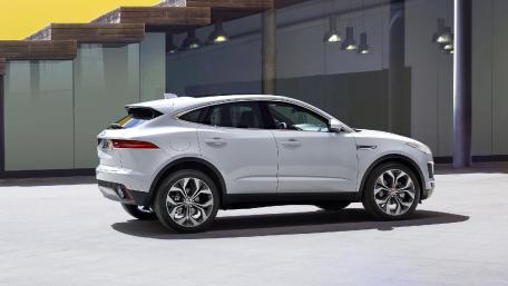 Sleek Modern Car in Urban Setting wallpaper