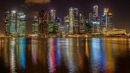 City Reflections Under Night Sky wallpaper