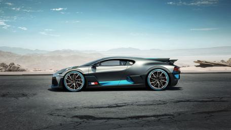 Sleek Elegance of a Modern Supercar wallpaper