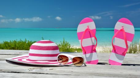 Summer Vibes by the Sea wallpaper