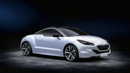 Sleek White Sports Car Wallpaper for Enthusiasts wallpaper