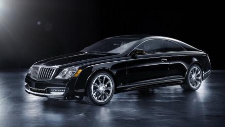 Sleek Luxury Black Car Wallpaper wallpaper