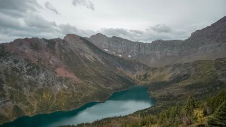 Majestic Mountain Landscape with Serene Lake wallpaper
